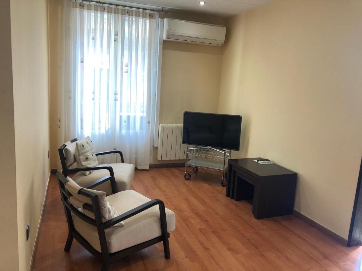 Apartamentos Barcelona - Iberia Bagian luar foto