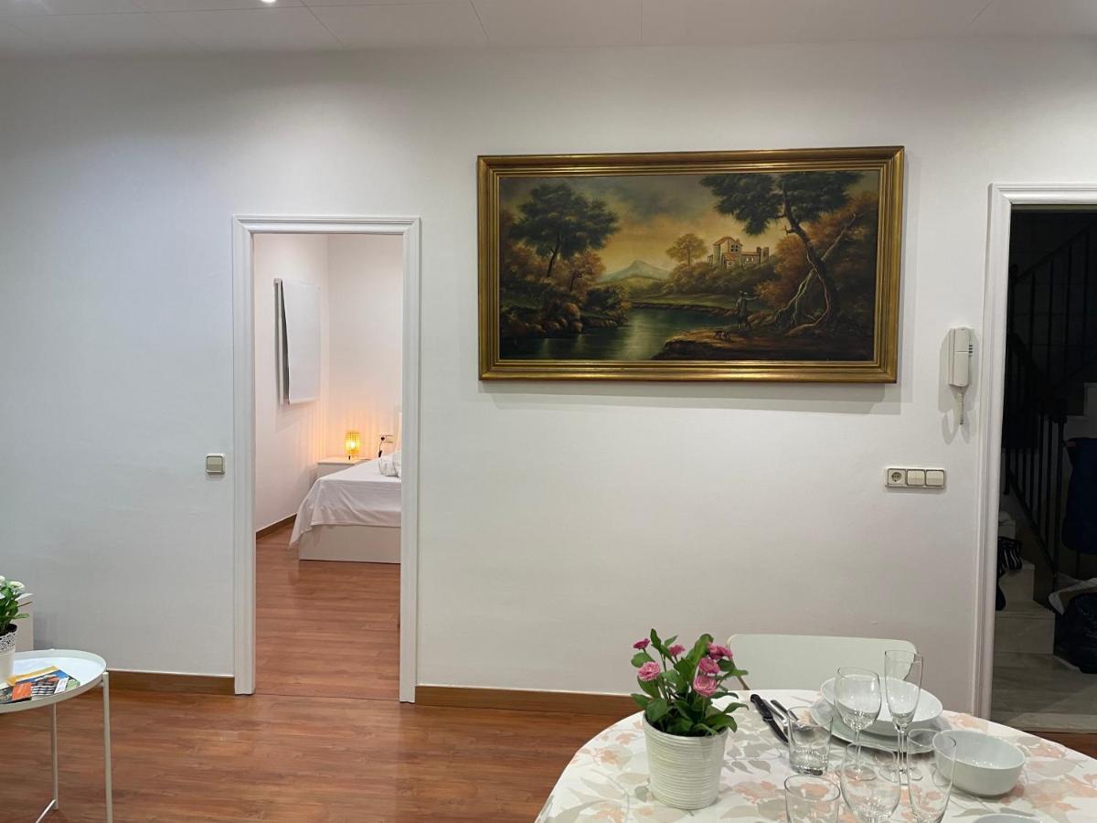 Apartamentos Barcelona - Iberia Bagian luar foto