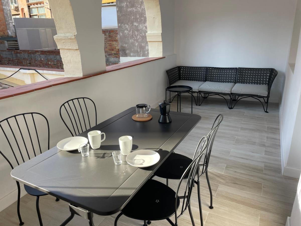 Apartamentos Barcelona - Iberia Bagian luar foto