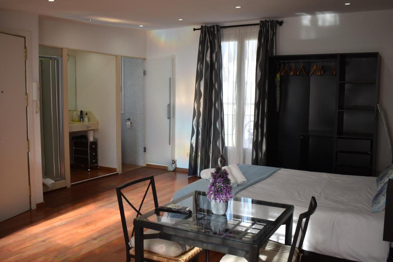 Apartamentos Barcelona - Iberia Bagian luar foto